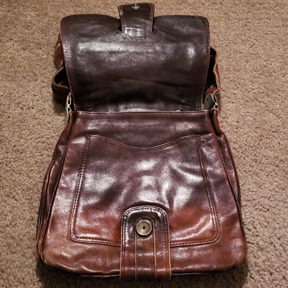 Brown shoulder bag - Picture 2 of 6